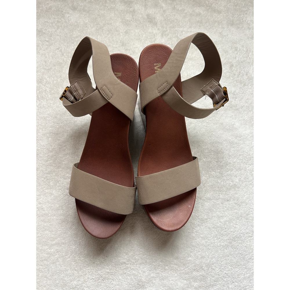 Mia brown leather block wedge heel women's sz 10 sandals #heels #summer